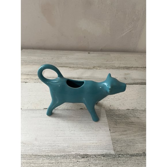 Small blue ceramic cow cream pitcher - Picture 2 of 8